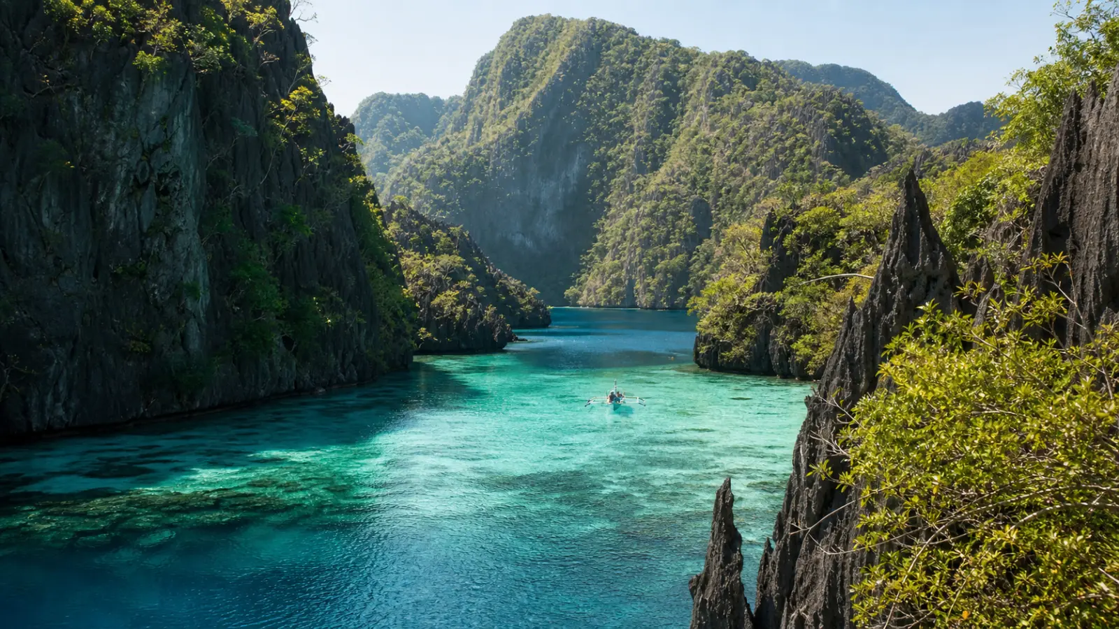 Philippines Digital Nomad Guide: Islands, Costs, Visas, and Internet